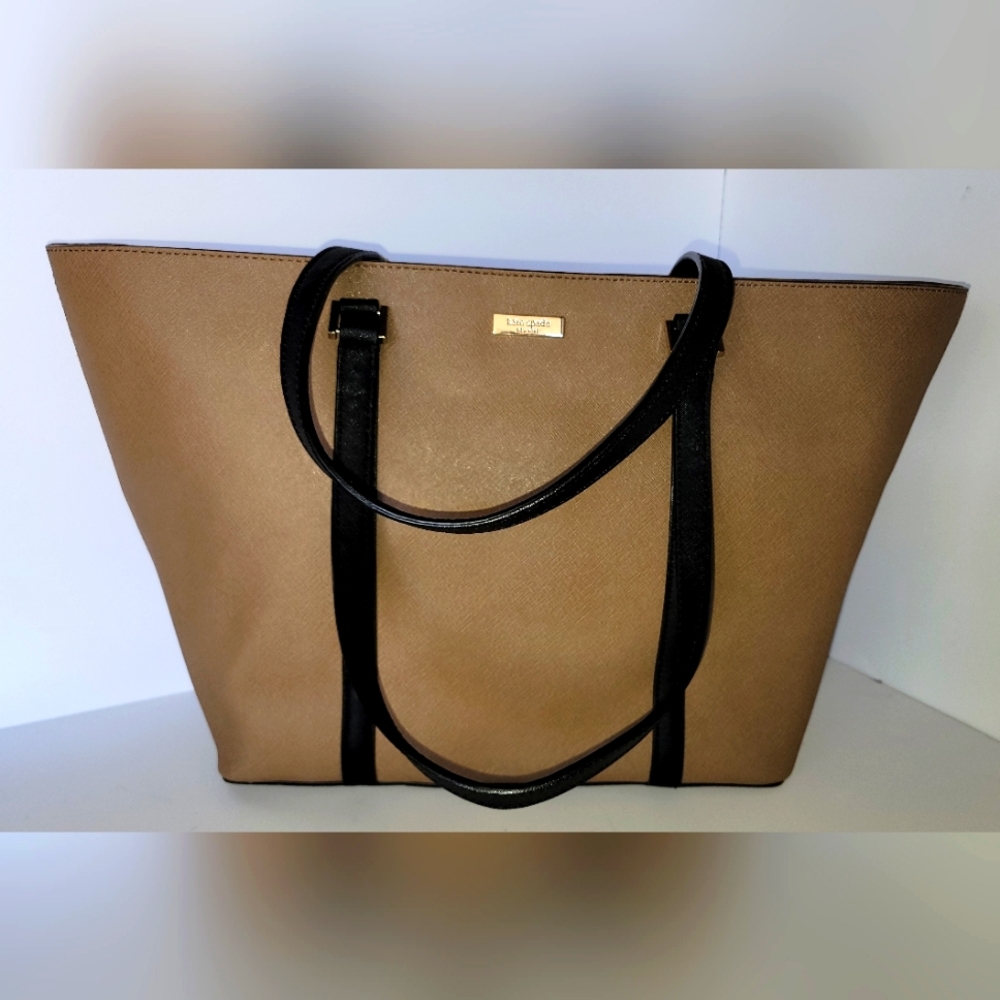 Kate Spade Tan and Black Leather Tote Shoulder Bag. EUC
